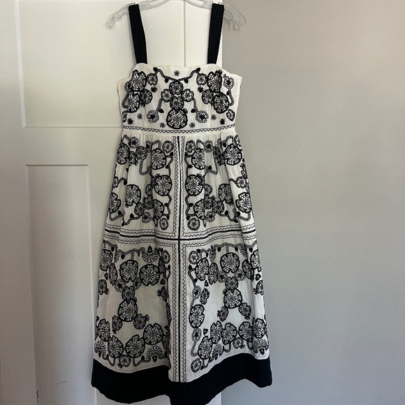 Johnny Was Embroidered Dress - Picture 2 of 16